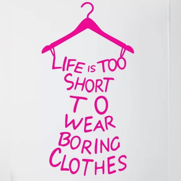 Meet your Posher, Courtney - Picture 2 of 4